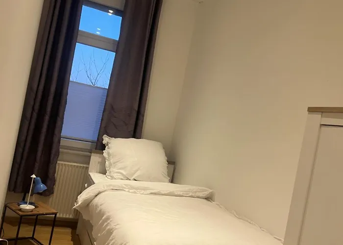 Atinaappartment Laatzen Messe * Ганновер