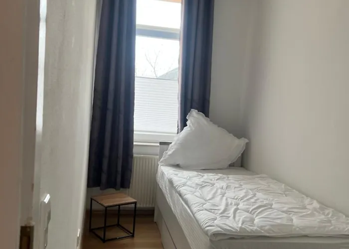 Atinaappartment Laatzen Messe *